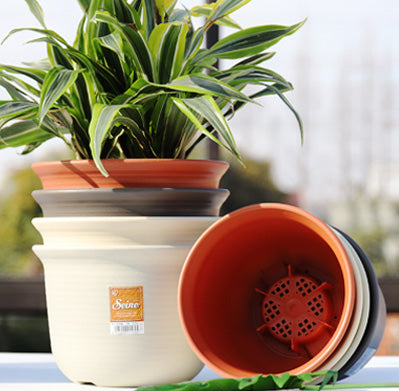 M size | Resin pot | High-quality pot | For both indoor and outdoor plants